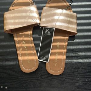 Sandals Charles Albert. Brown , size 6. brand new